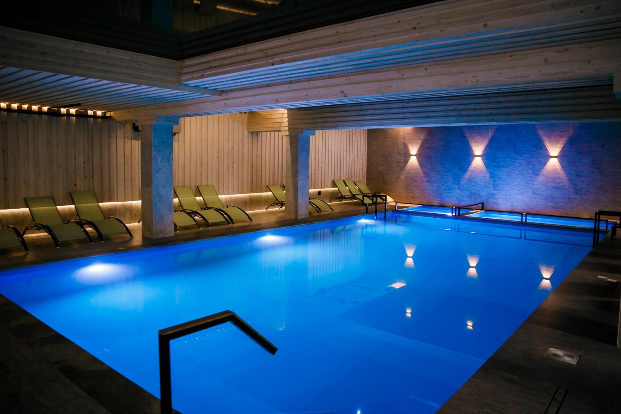 Гетьман Готель & Spa Chortkiv Dış mekan fotoğraf