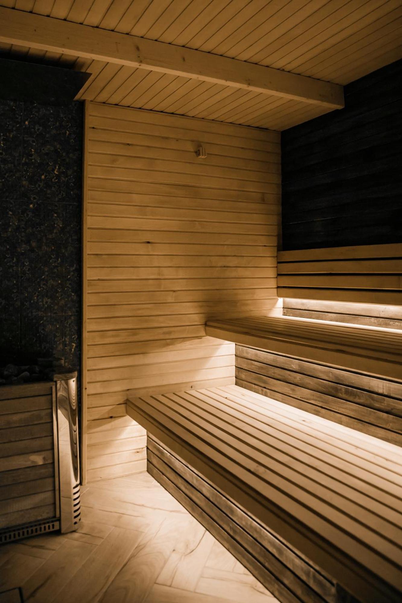 Гетьман Готель & Spa Chortkiv Dış mekan fotoğraf